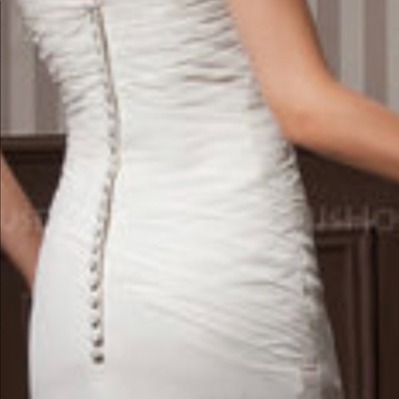 Wedding dress NWT - Picture 3 of 12